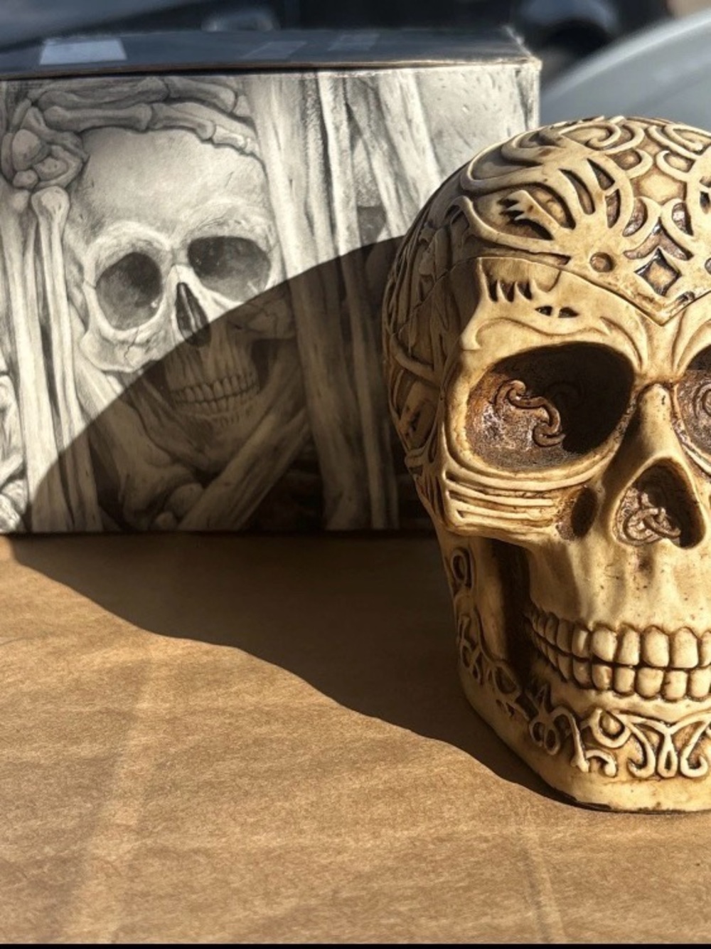 Vintage Adams Apple Celtic Tribal Skull Statue ashtray stash box 2000 In Box